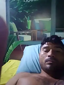 Snapshot of Diogo100 chatting on 8, 11, 2025 Diogo100 online show from 8, 11, 2025