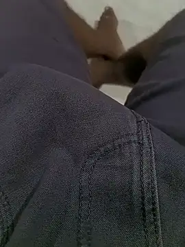 SuranSexy33 online show from 13, 4, 2026