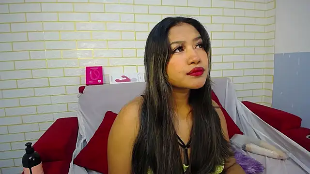 ricura mily online show from 21, 10, 2025