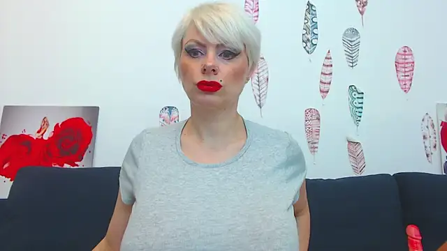 ForeverBarbie  online show from 9, 11, 2025