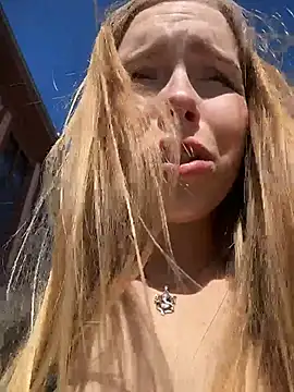 mur girl online show from 16, 7, 2026