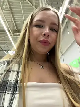 mur girl online show from 9, 3, 2025