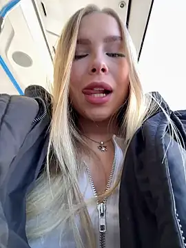 mur girl online show from 21, 2, 2025