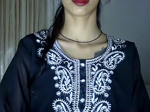 Snapshot of MAAYRA_09 chatting on 20, 9, 2025 MAAYRA 09 online show from 20, 9, 2025