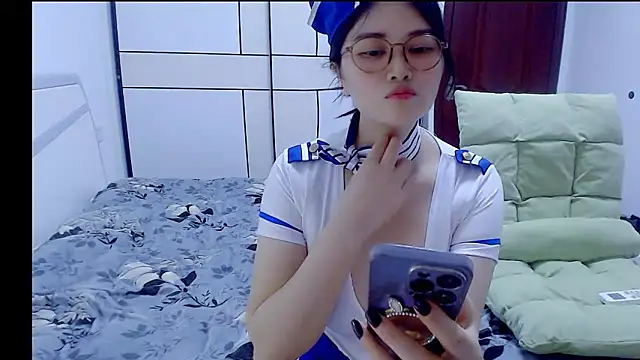 Little-sweet online show from 15, 11, 2025