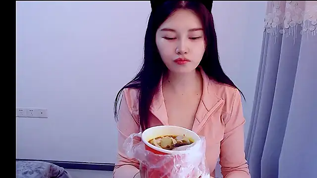 Little-sweet online show from 2, 11, 2025