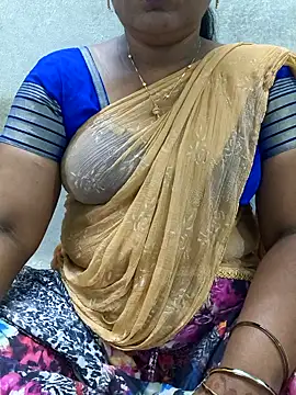 Snapshot of MaaliiiPonuTamil chatting on 19, 6, 2026 MaaliiiPonuTamil online show from 19, 6, 2026