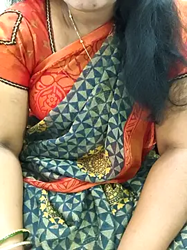 Snapshot of MaaliiiPonuTamil chatting on 5, 7, 2026 MaaliiiPonuTamil online show from 5, 7, 2026