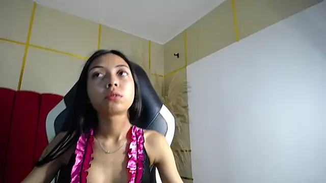 NathaliaSweet 11 online show from 9, 3, 2026