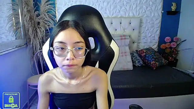 NathaliaSweet 11 online show from 7, 2, 2026