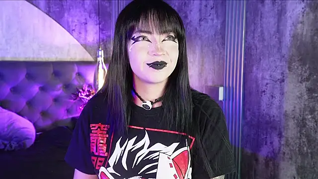 Aylen darkmoor online show from 14, 7, 2026