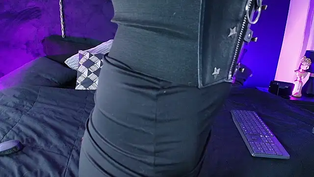 Aylen darkmoor online show from 24, 11, 2025