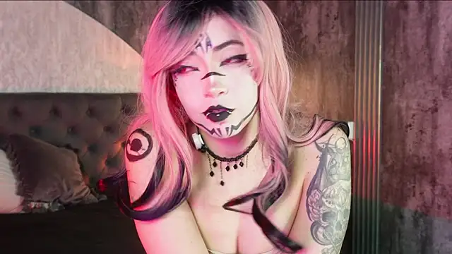 Aylen darkmoor online show from 13, 7, 2026
