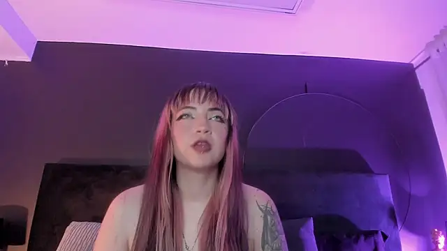 Aylen darkmoor online show from 18, 3, 2025