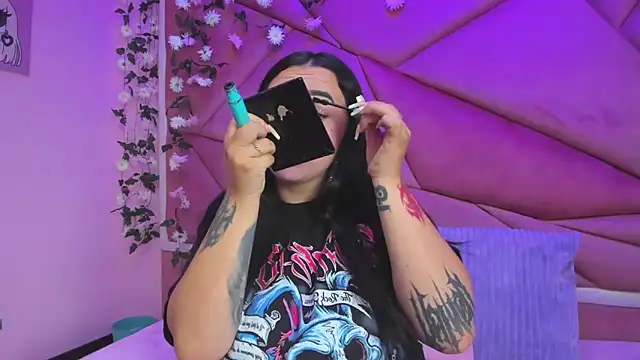 Victoria Rossy online show from 25, 11, 2025