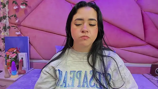 Victoria Rossy online show from 18, 9, 2025