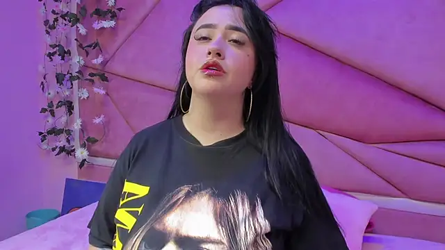 Victoria Rossy online show from 6, 10, 2025