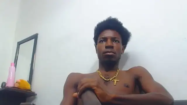 Snapshot of jaycolinss chatting on 4, 10, 2025 jaycolinss online show from 4, 10, 2025