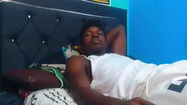 Snapshot of jaycolinss chatting on 14, 1, 2026 jaycolinss online show from 14, 1, 2026