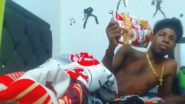 Snapshot of jaycolinss chatting on 4, 10, 2025 jaycolinss online show from 4, 10, 2025