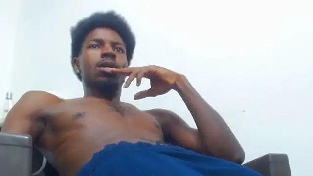 Snapshot of jaycolinss chatting on 16, 10, 2025 jaycolinss online show from 16, 10, 2025