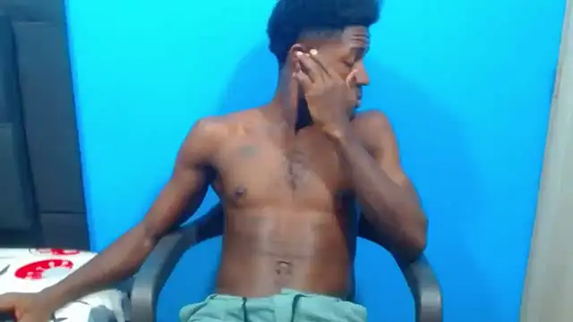 Snapshot of jaycolinss chatting on 26, 11, 2025 jaycolinss online show from 26, 11, 2025