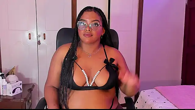 conielaurenth online show from 12, 9, 2025