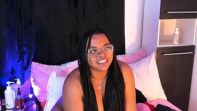 conielaurenth online show from 25, 9, 2025