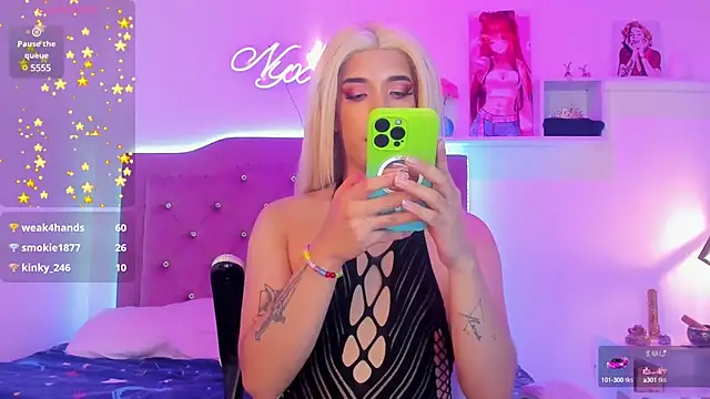 Snapshot of Nyx__Blackwood chatting on 17, 3, 2025 Nyx Blackwood online show from 17, 3, 2025