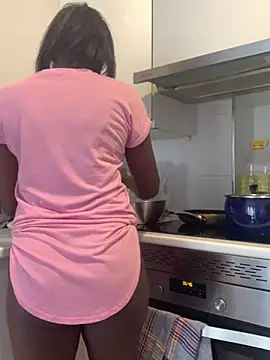 Delgada culona online show from 11, 12, 2024