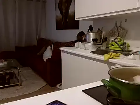 Delgada culona online show from 18, 12, 2024