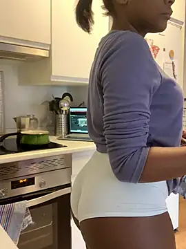 Delgada culona online show from 16, 12, 2024