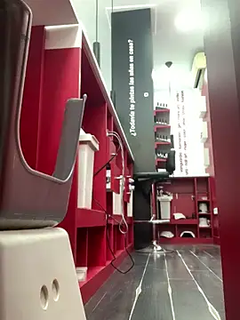 Delgada culona online show from 2, 12, 2024