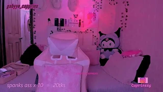 gabyye capprins online show from 12, 1, 2026