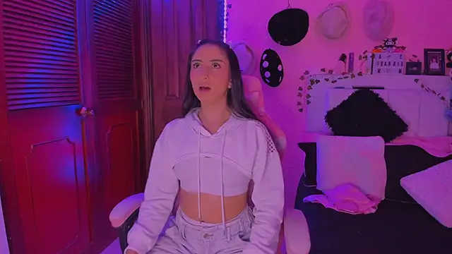 gabyye capprins online show from 3, 10, 2025