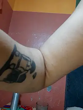 Snapshot of Mardul-ce chatting on 19, 10, 2025 Mardul-ce online show from 19, 10, 2025