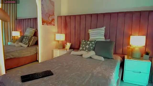 SweetGirl       online show from 12, 11, 2025