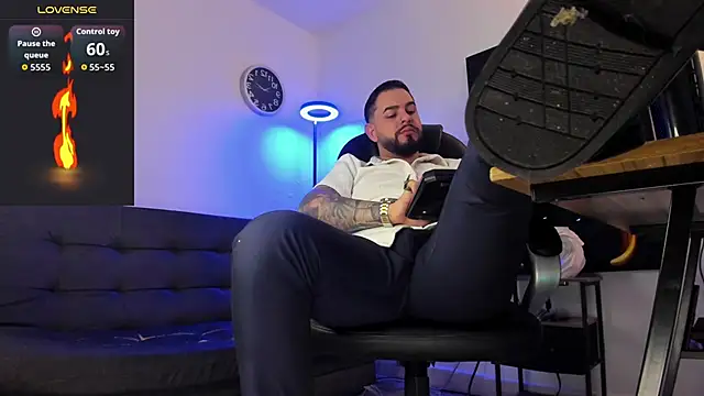 Ethan Castellano online show from 28, 3, 2026