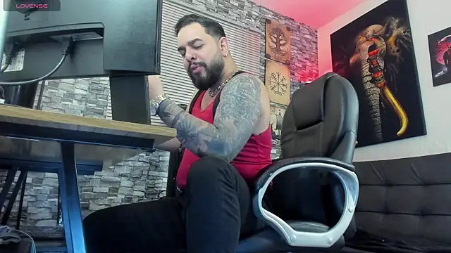 Snapshot of Ethan_Castellano chatting on 16, 7, 2026 Ethan Castellano online show from 16, 7, 2026