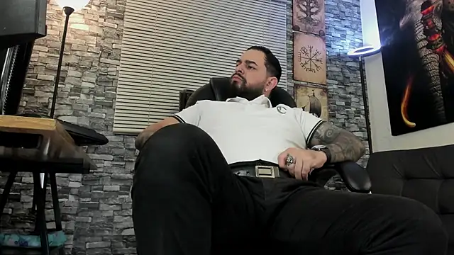 Snapshot of Ethan_Castellano chatting on 20, 6, 2026 Ethan Castellano online show from 20, 6, 2026