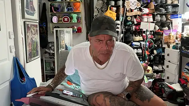 joeytatts66 online show from 2, 4, 2026