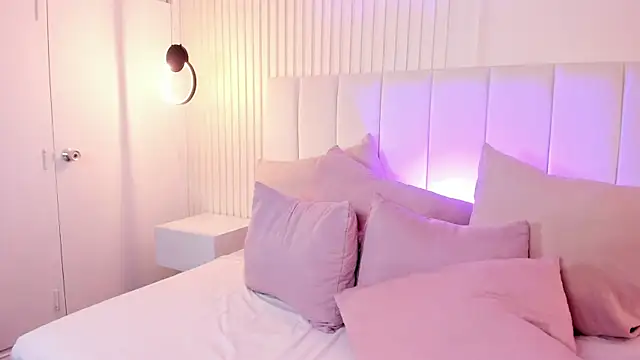 natali henao online show from 14, 3, 2025