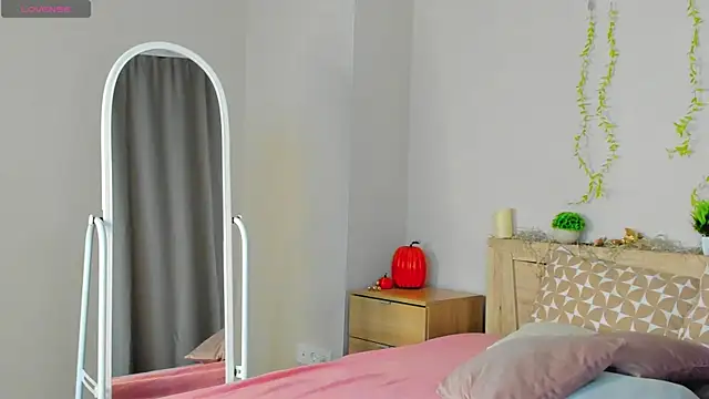 Cherry Price online show from 9, 4, 2026