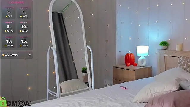 Cherry Price online show from 18, 11, 2025