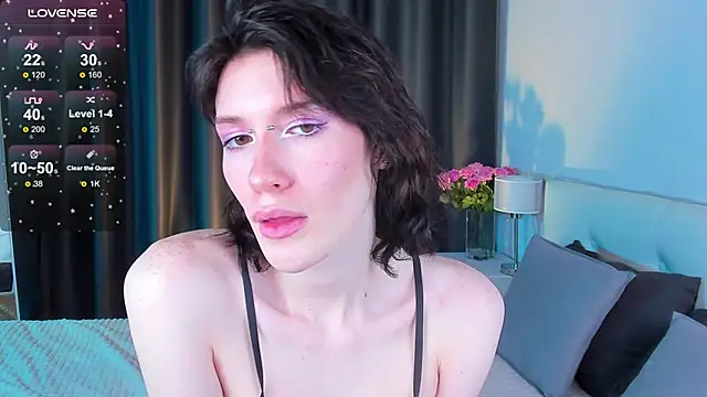 Kolette Gray online show from 6, 2, 2025