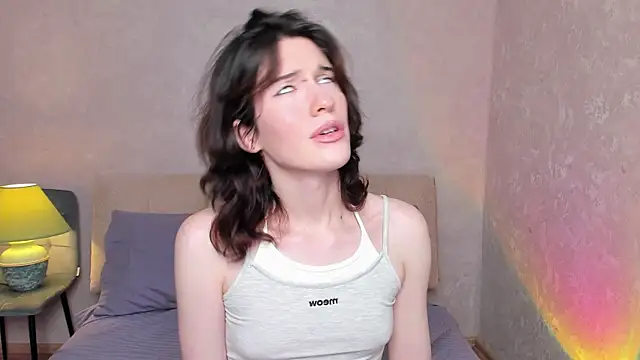 Kolette Gray online show from 27, 11, 2025