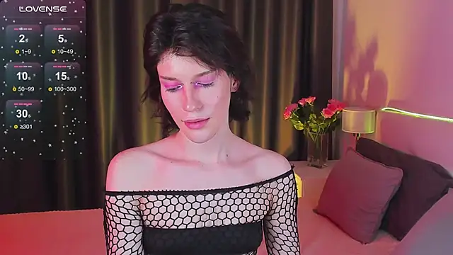 Kolette Gray online show from 17, 1, 2025