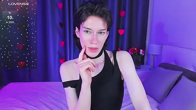 Kolette Gray online show from 16, 2, 2025