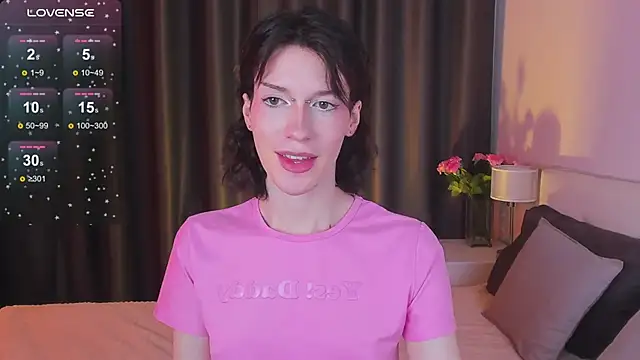 Kolette Gray online show from 1, 2, 2025