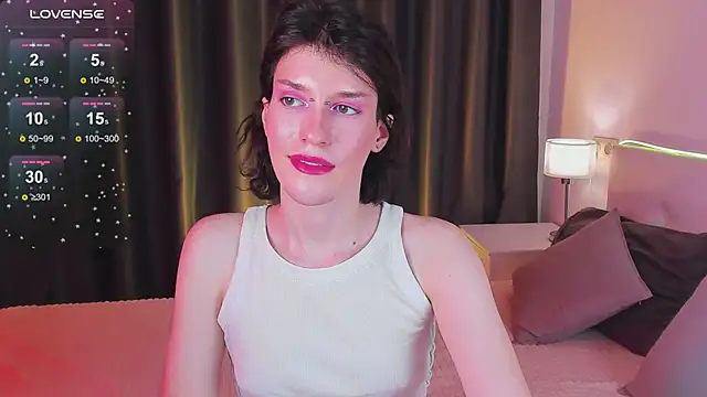 Kolette Gray online show from 18, 1, 2025